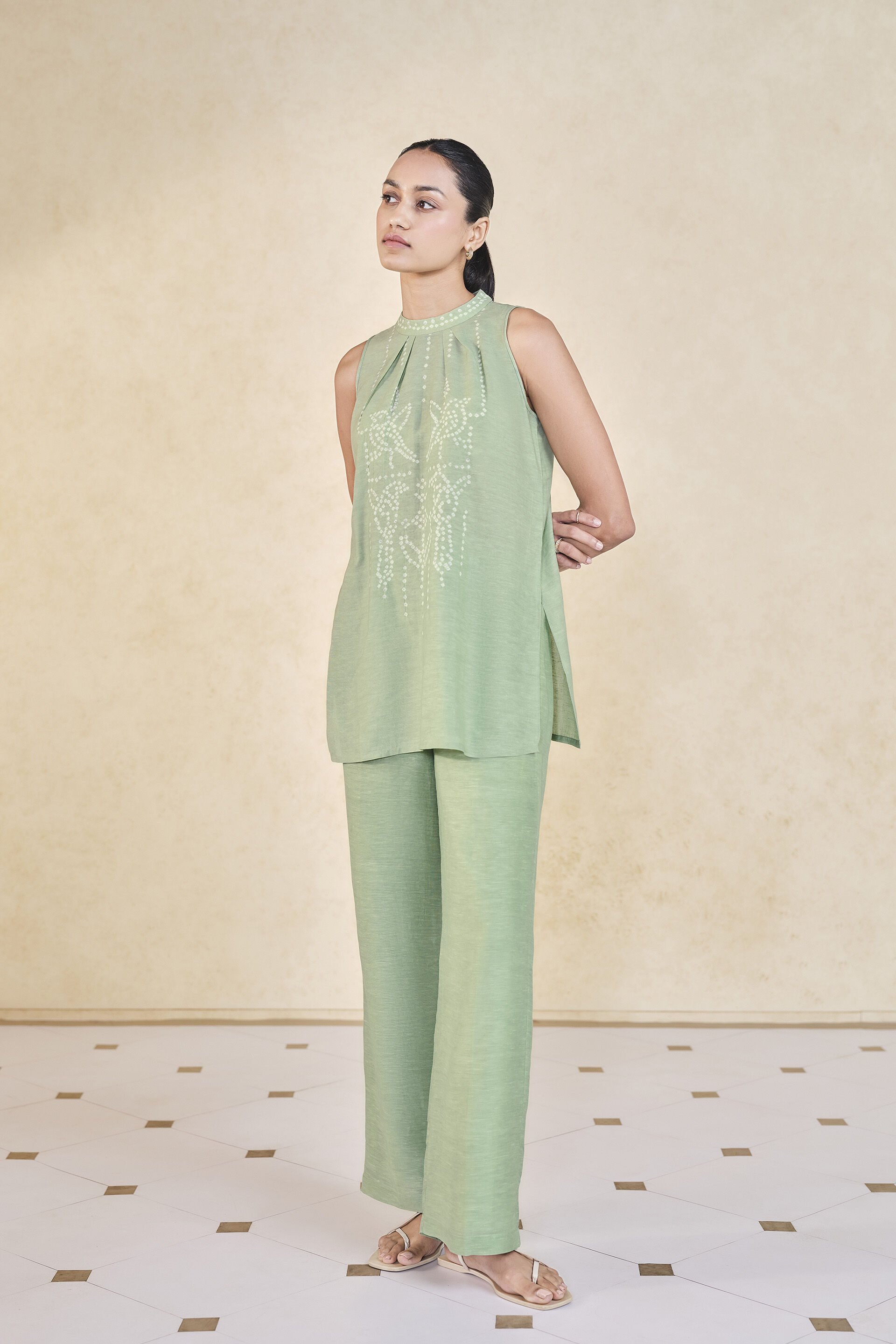 Daylily Handcrafted Bandhani Linen Co-ord - Sage, Sage, image 4